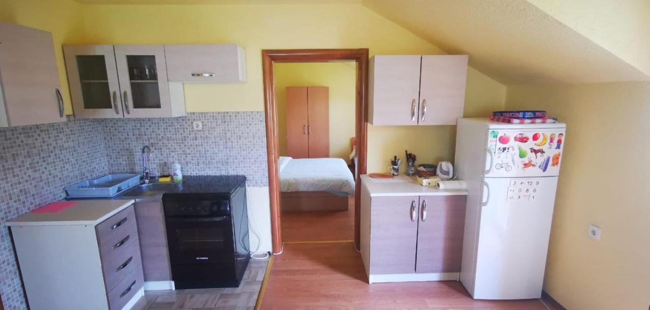 Apartmani Scit Prozor ภายนอก รูปภาพ